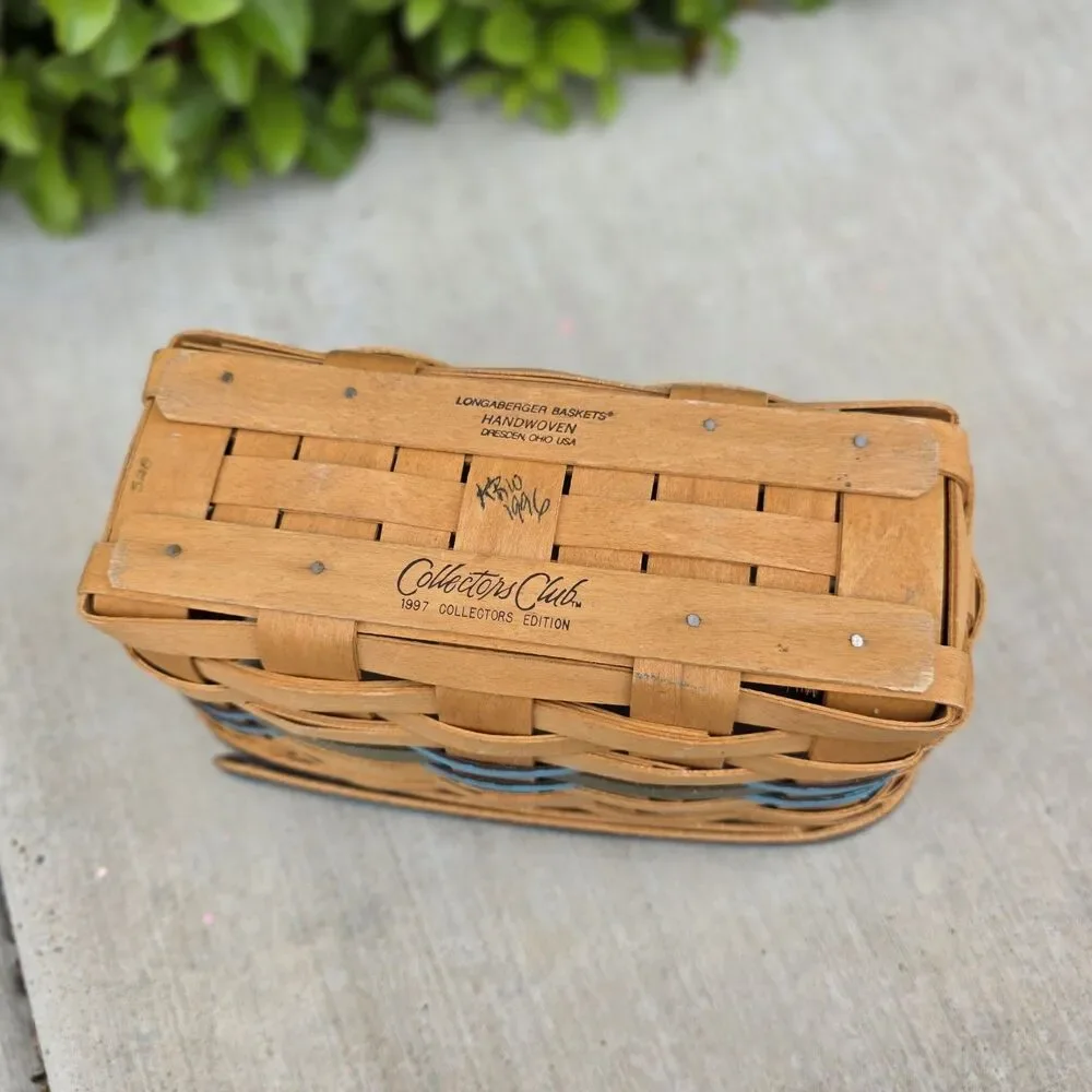 Longaberger 1997 Edition Collectors Club Renewal Basket Signed: KRW 1996